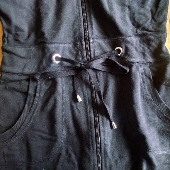 Short sleeve hooded sweat jacket size S - Picture 4 of 7